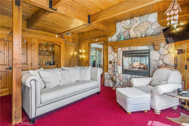 28834 Zion Drive, Lake Arrowhead, CA 92352