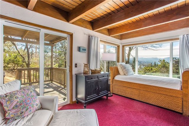 28834 Zion Drive, Lake Arrowhead, CA 92352