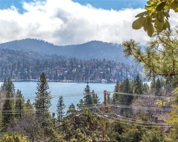 28834 Zion Drive, Lake Arrowhead, CA 92352
