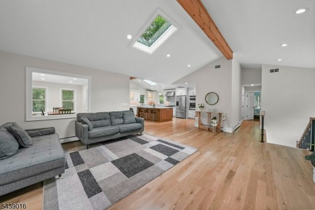 246 Mount Harmony Rd, Bernardsville Boro, NJ 07924