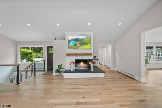 246 Mount Harmony Rd, Bernardsville Boro, NJ 07924