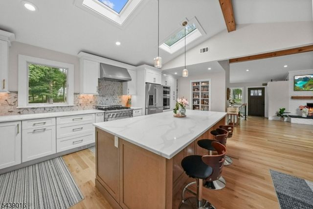 246 Mount Harmony Rd, Bernardsville Boro, NJ 07924