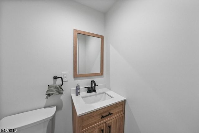 246 Mount Harmony Rd, Bernardsville Boro, NJ 07924