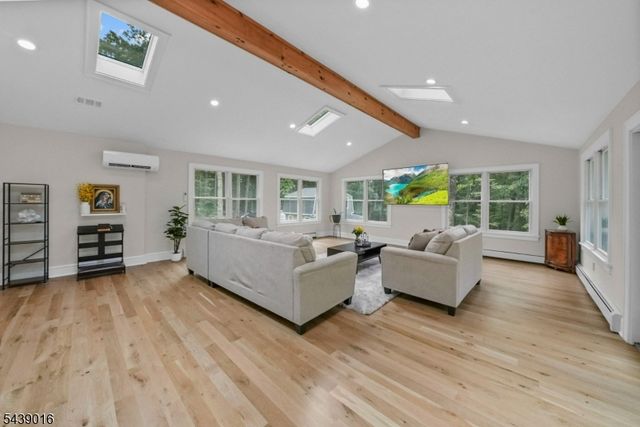 246 Mount Harmony Rd, Bernardsville Boro, NJ 07924