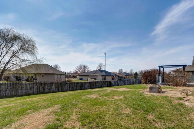 143 Pine Ridge Boulevard, Rogersville, MO 65742