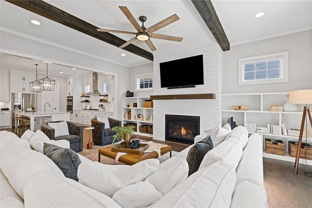 6410 Halcyon Garden Drive, Alpharetta, GA 30005