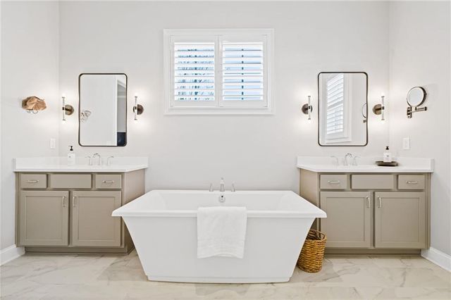 6410 Halcyon Garden Drive, Alpharetta, GA 30005