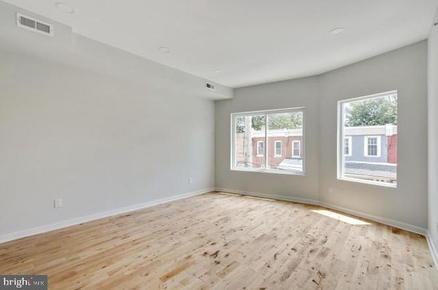 1320 S 31ST ST, Philadelphia, PA 19146