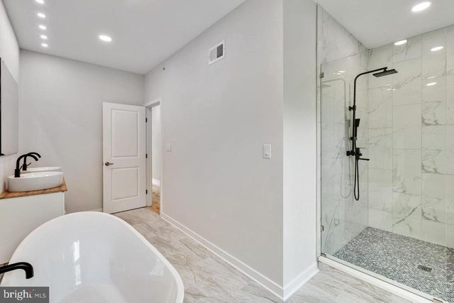 1320 S 31ST ST, Philadelphia, PA 19146