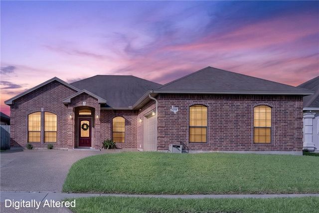 6821 Jets Ct, Corpus Christi, TX 78414