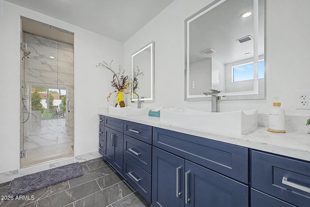 3526 E HAZELWOOD Street, Phoenix, AZ 85018