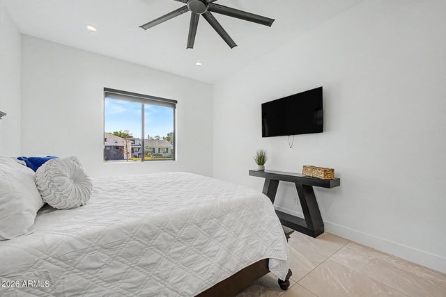 3526 E HAZELWOOD Street, Phoenix, AZ 85018