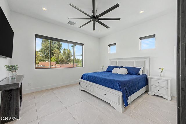 3526 E HAZELWOOD Street, Phoenix, AZ 85018