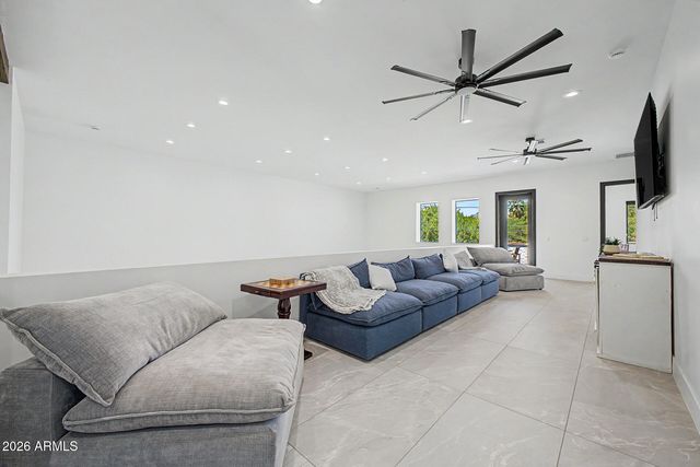 3526 E HAZELWOOD Street, Phoenix, AZ 85018