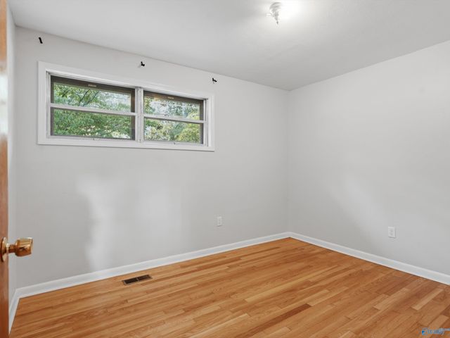 700 Cedar Street, Hartselle, AL 35640