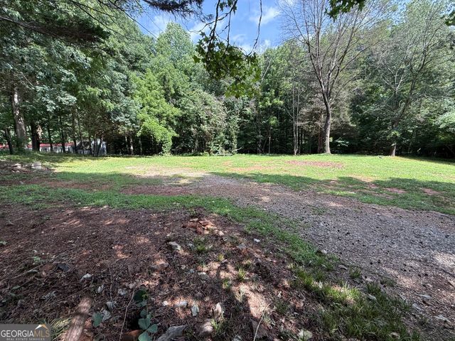 281 Woodland Hills Drive, Jefferson, GA 30549