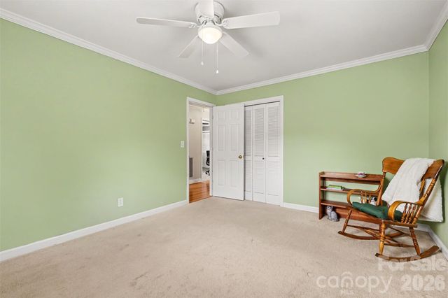 114 Carderock Court, Charlotte, NC 28214