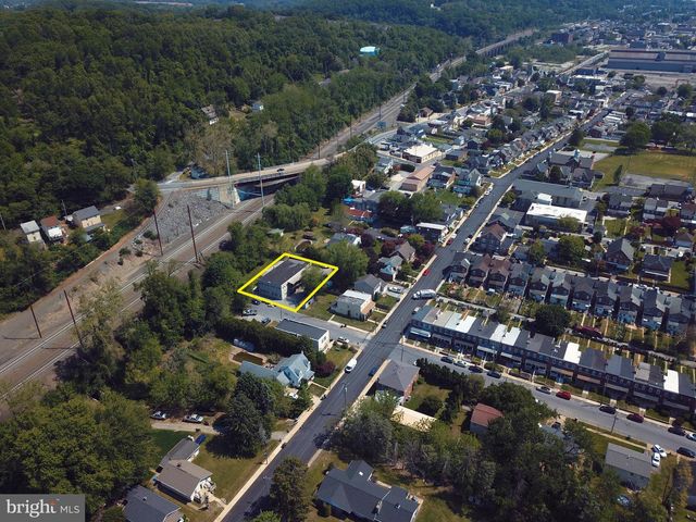 1 W 6TH AVE, Coatesville, PA 19320