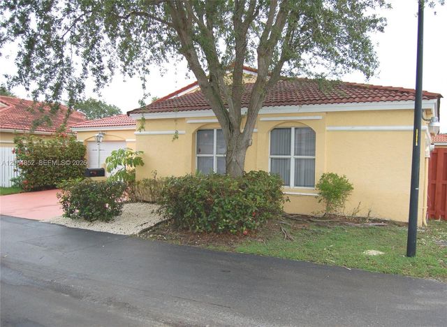 10957 SW 73rd Ter, Miami, FL 33173