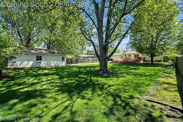 4374 Bridgeman Trail, Swartz Creek, MI 48473