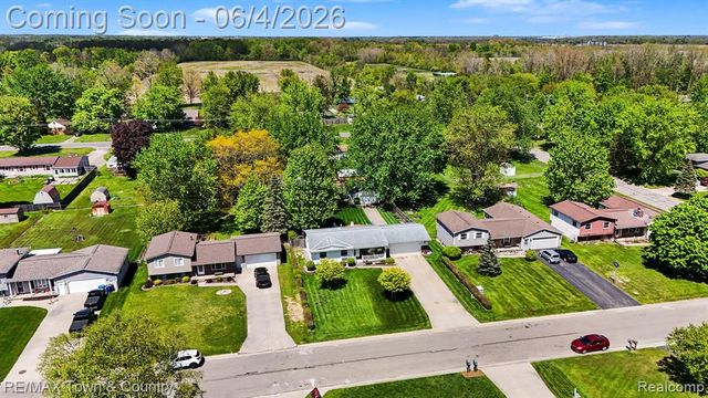 4374 Bridgeman Trail, Swartz Creek, MI 48473