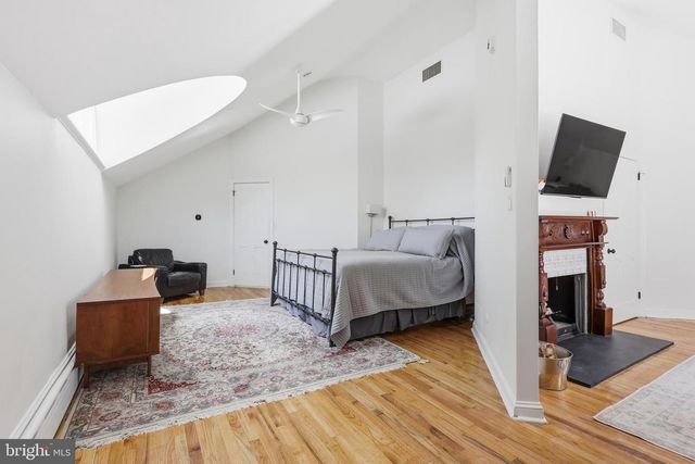 7700 CHEROKEE ST, Philadelphia, PA 19118