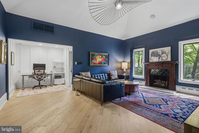 7700 CHEROKEE ST, Philadelphia, PA 19118