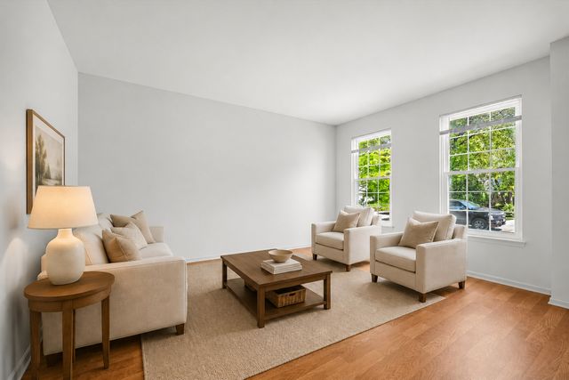 750 Majestic Drive, Algonquin, IL 60102
