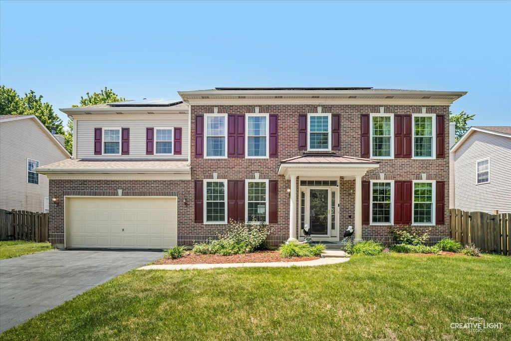 750 Majestic Drive, Algonquin, IL 60102