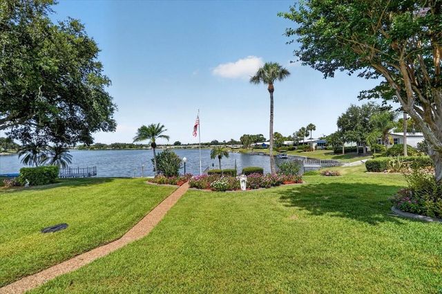 8469 IMPERIAL LAKES CIRCLE, Palmetto, FL 34221