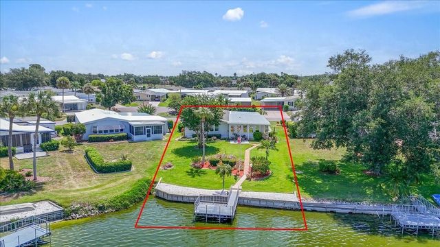 8469 IMPERIAL LAKES CIRCLE, Palmetto, FL 34221