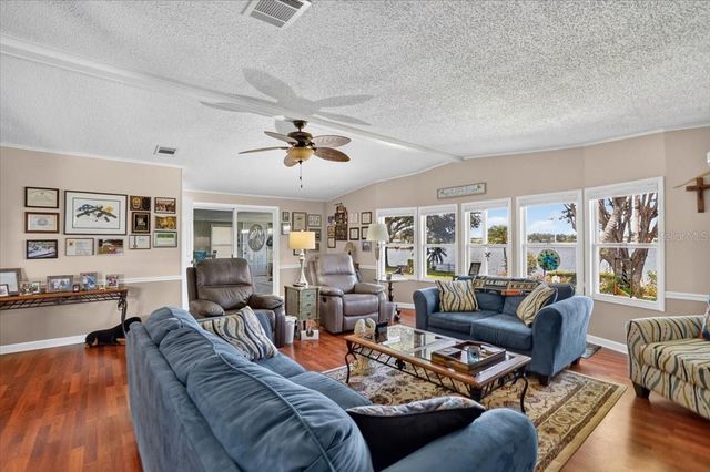 8469 IMPERIAL LAKES CIRCLE, Palmetto, FL 34221