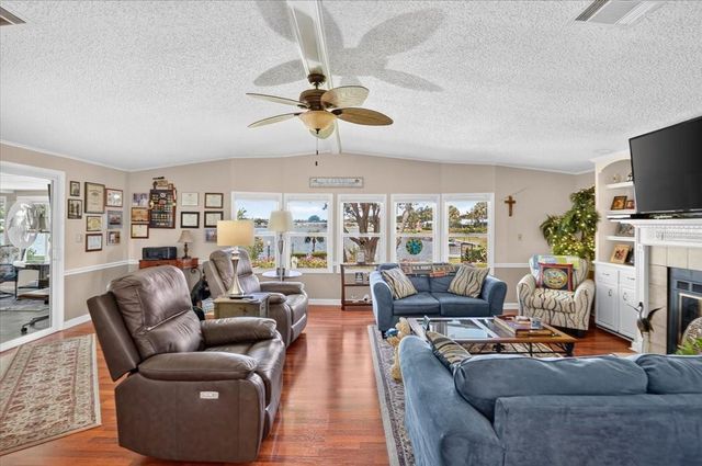 8469 IMPERIAL LAKES CIRCLE, Palmetto, FL 34221