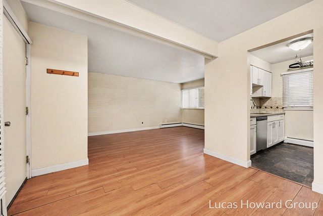 815 S Despelder Street 9, Grand Haven, MI 49417