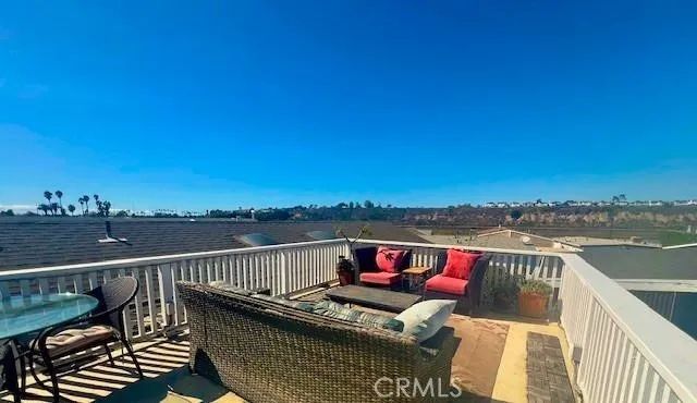 53 Saratoga, Newport Beach, CA 92660