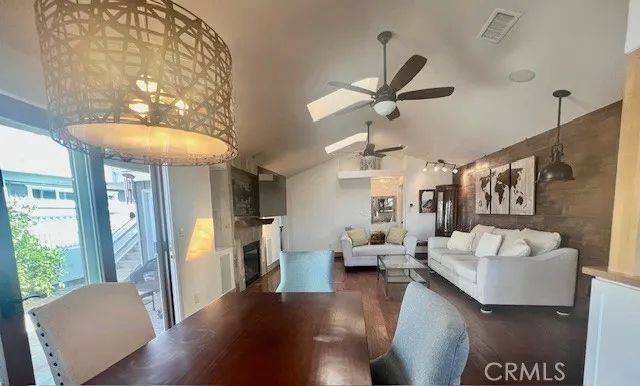 53 Saratoga, Newport Beach, CA 92660
