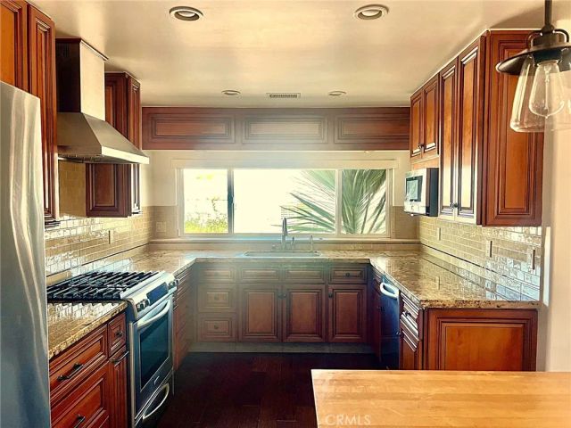 53 Saratoga, Newport Beach, CA 92660