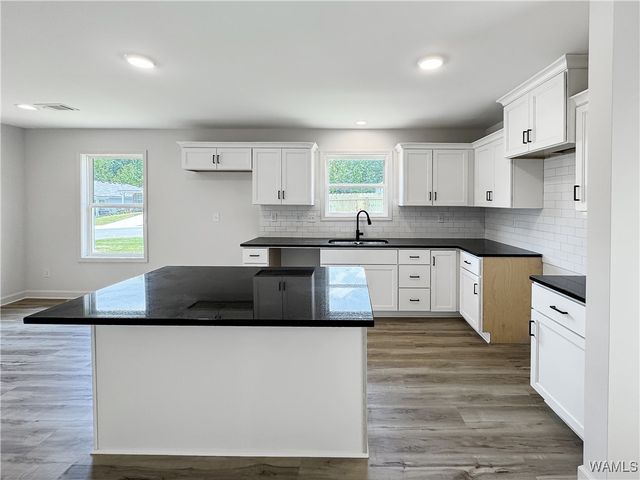 7440 Huntland, Cottondale, AL 35453