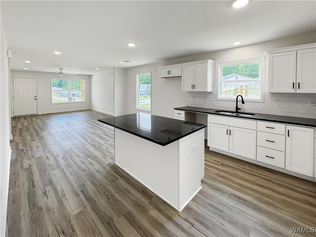 7440 Huntland, Cottondale, AL 35453