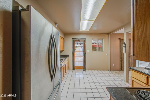 3501 W ROYAL PALM Road, Phoenix, AZ 85051