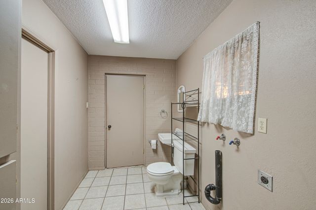 3501 W ROYAL PALM Road, Phoenix, AZ 85051