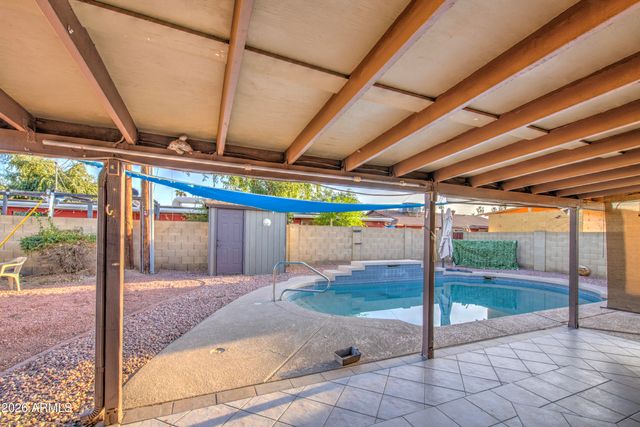 3501 W ROYAL PALM Road, Phoenix, AZ 85051