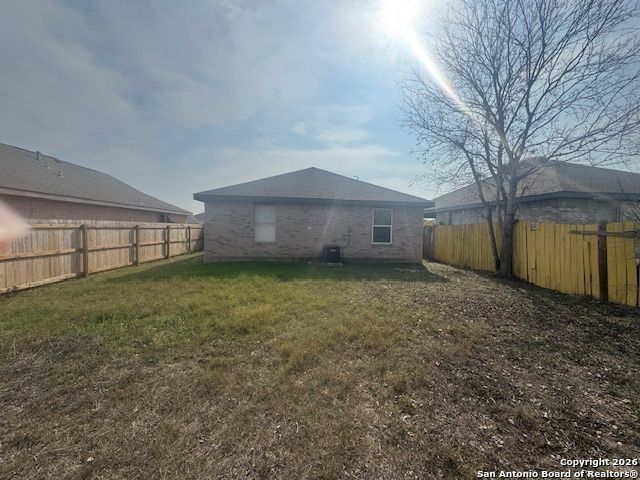 5823 Bowsprit, San Antonio, TX 78242