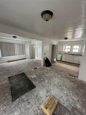 6903 Penrod Street, Detroit, MI 48228