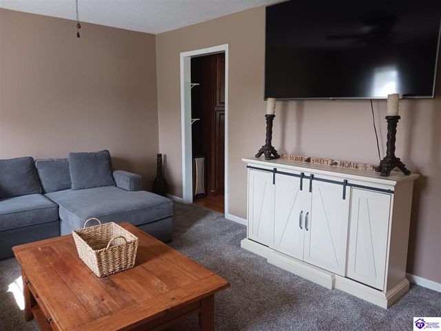 107 Botto Avenue, Elizabethtown, KY 42701