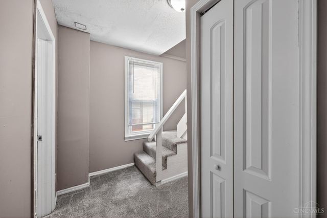 717 Mulberry Street, Lockland, OH 45215