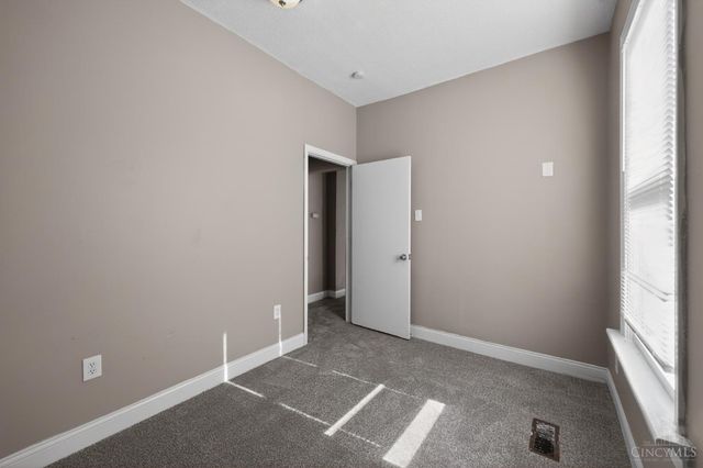 717 Mulberry Street, Lockland, OH 45215