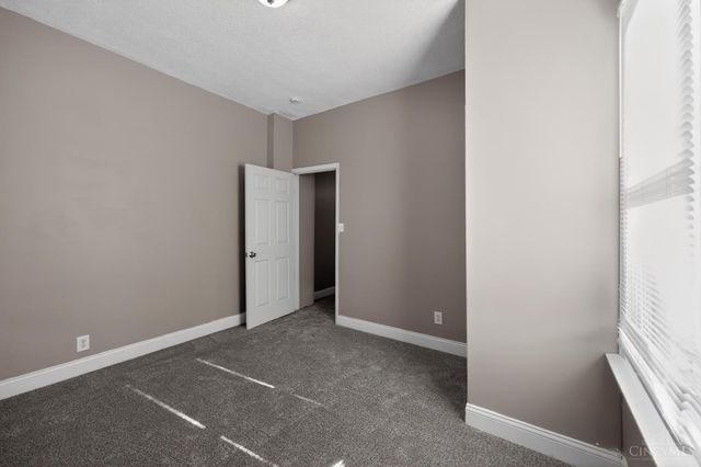 717 Mulberry Street, Lockland, OH 45215
