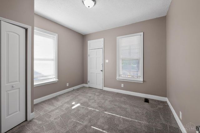 717 Mulberry Street, Lockland, OH 45215