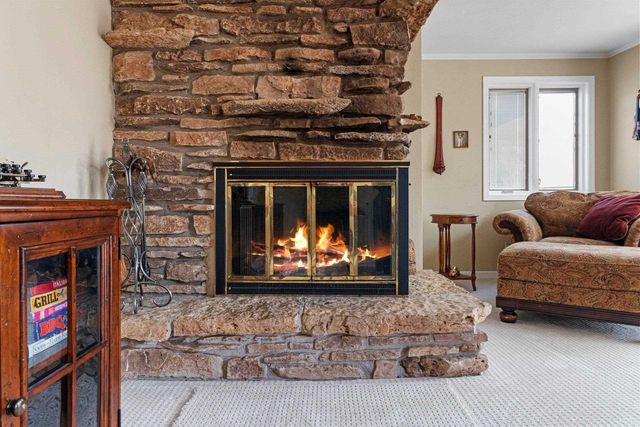 1543 RUSTIC RIDGE COURT, Green Bay, WI 54311